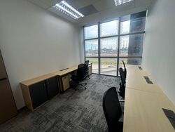 Lippo Centre (D2), Office #486903031